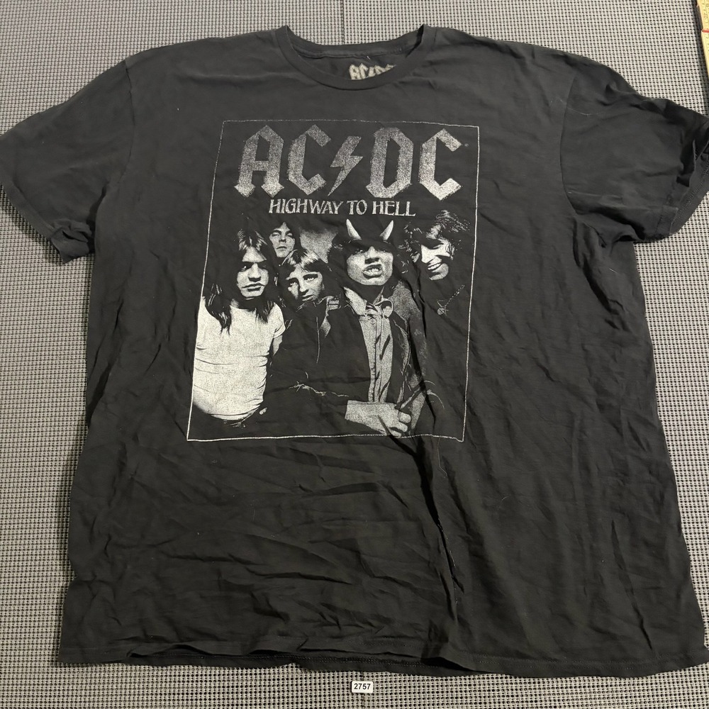 AC/DC Highway to Hell Graphic T-Shirt Black 2XL